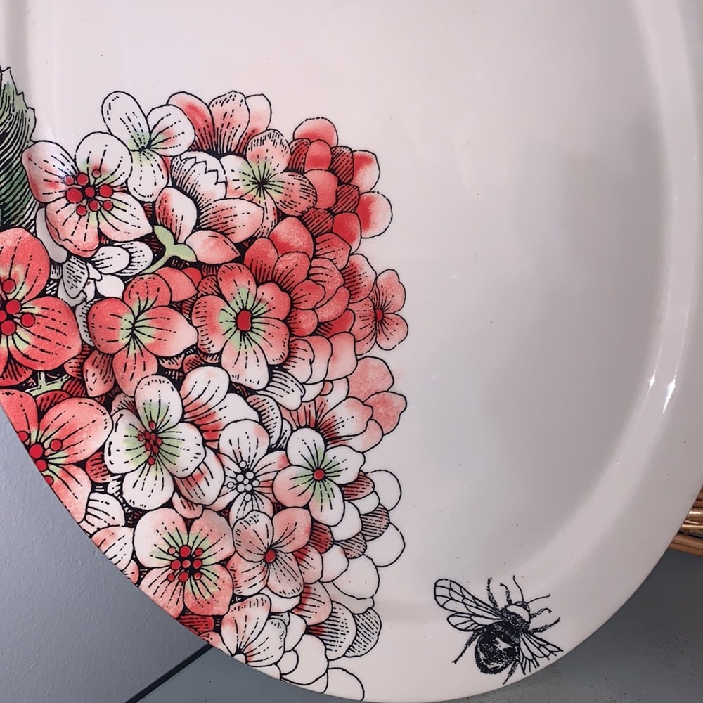 Oval Hydrangea serving plate - Picture 2 of 3
